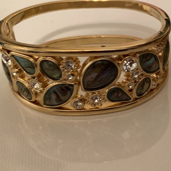 VTG EMBASSY BY GRUEN Watch/Cuff Bracelet